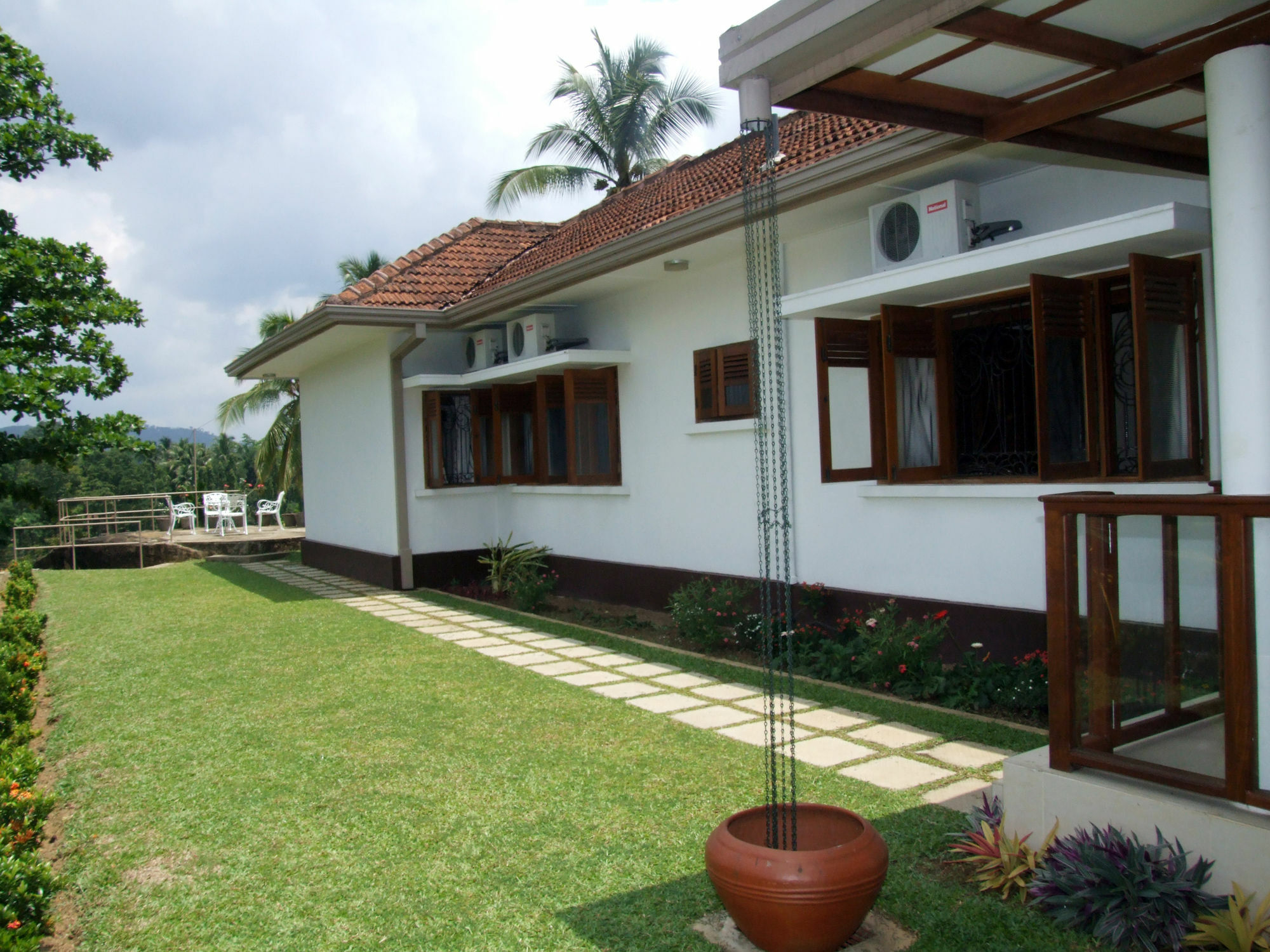 Serene Villa Ratnapura Exterior foto